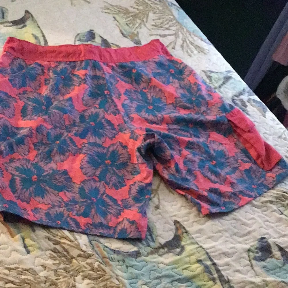 Red Camel board shorts pink blue 36W 🏖 pockets bright color